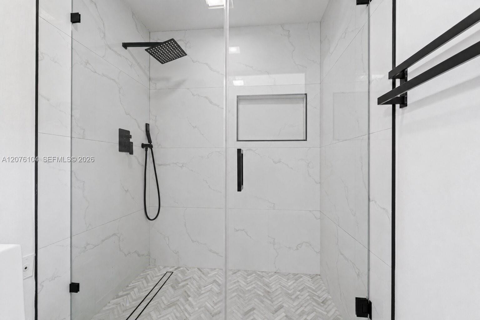 2215 SE 7th Place — photo 11