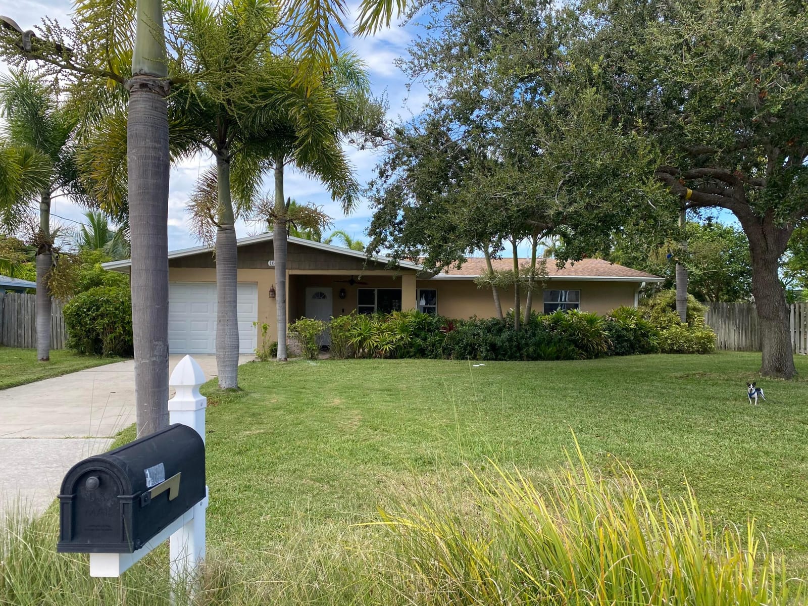 1672 Thumb Point Drive — photo 3