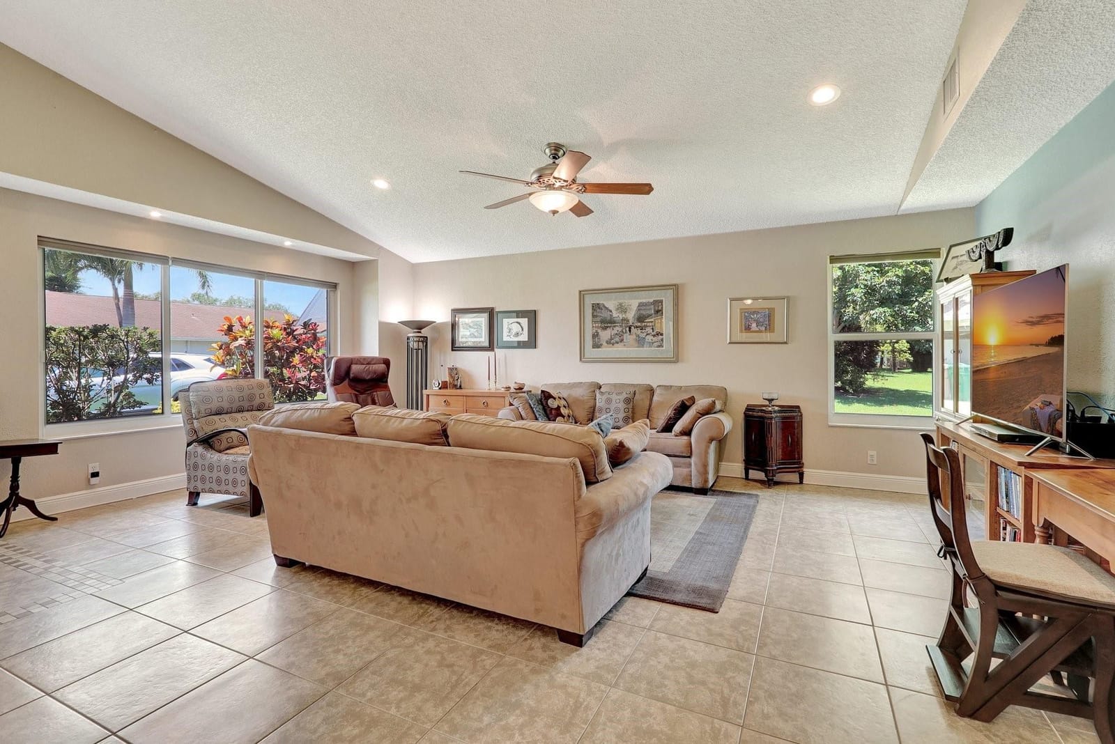 8630 BRIDLE PATH Court 207 — photo 10