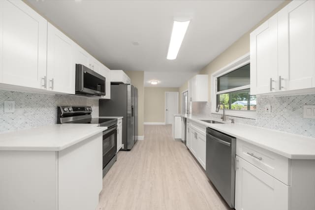 4119 TANGIER Street, Sebring, FL 33872