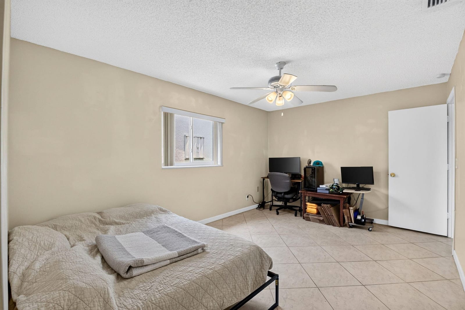 2116 SW 22ND Court — photo 7