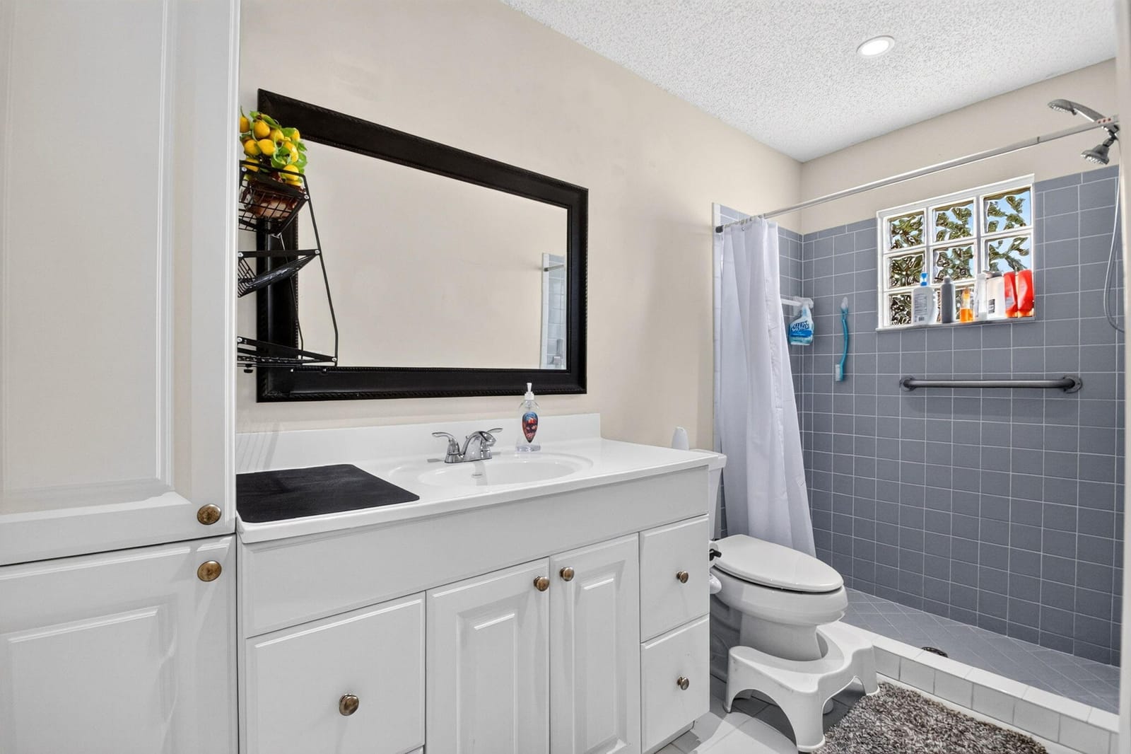 2116 SW 22ND Court — photo 8