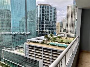 170 SE 14th Street 1502, Miami, FL 33131 photo 16