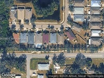 311 Delwood Breck Street, FL 33570 photo 2