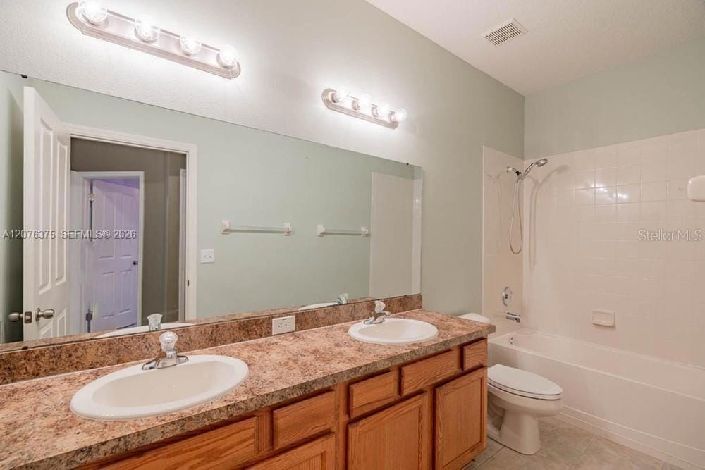 311 Delwood Breck Street, FL 33570 photo 14