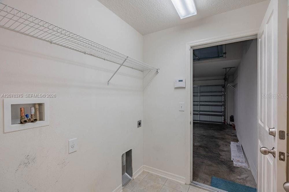 311 Delwood Breck Street, FL 33570 photo 7