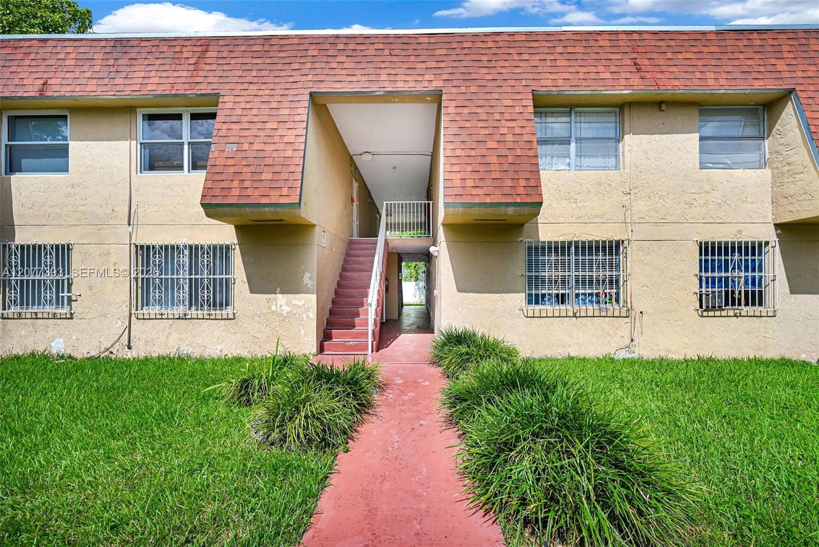 220 NW 107th Avenue 204, Miami, FL 33172
