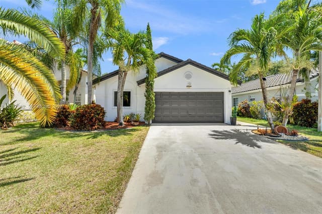 631 SW 176th Avenue, Silver Lakes At Pembroke, Pembroke Pines, FL
