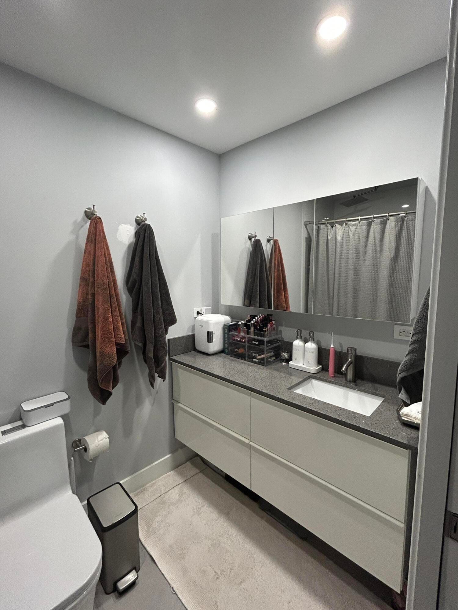 1390 E GOLFVIEW Drive, Pembroke Pines, FL 33026 photo 21