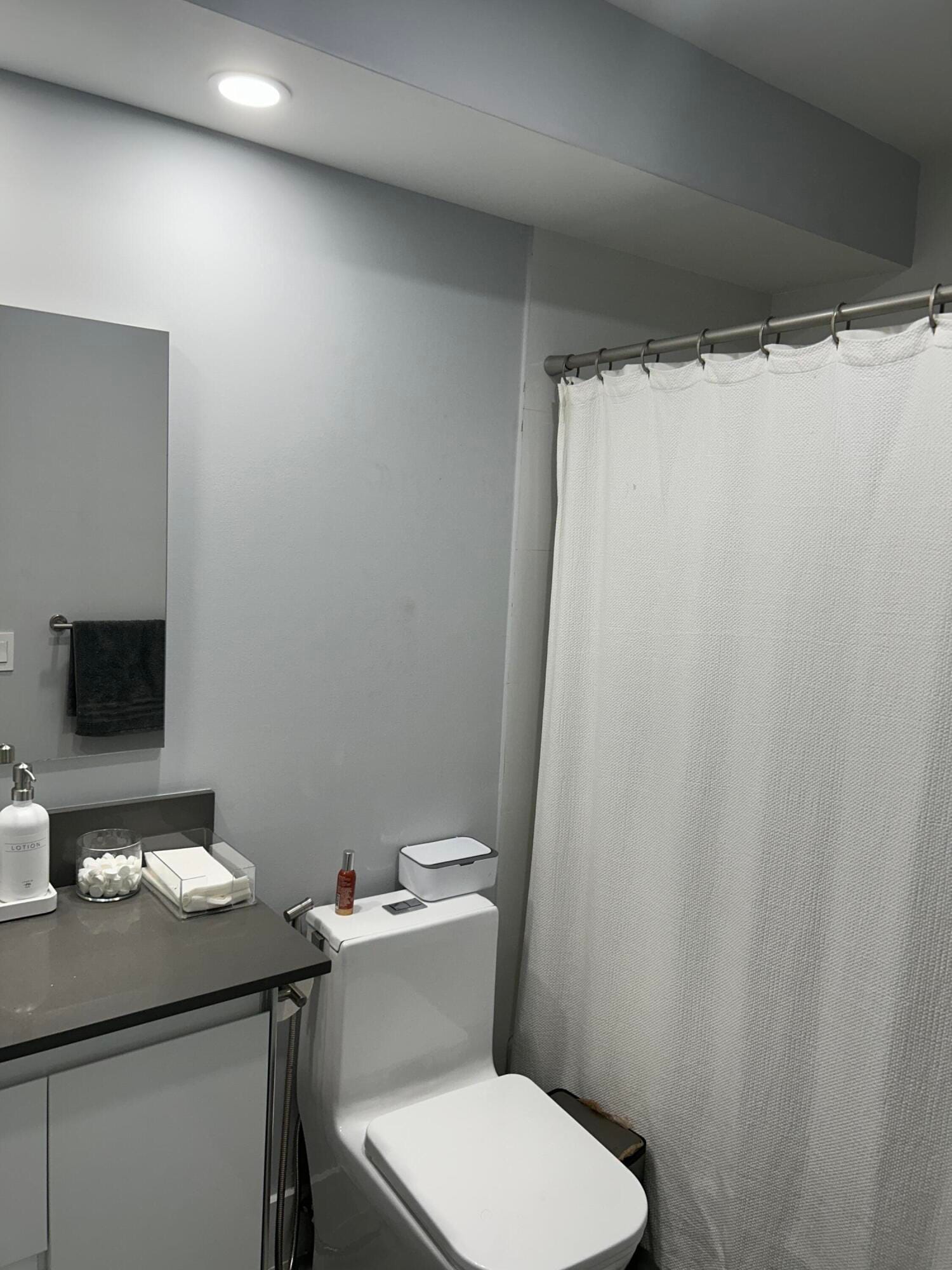 1390 E GOLFVIEW Drive, Pembroke Pines, FL 33026 photo 30