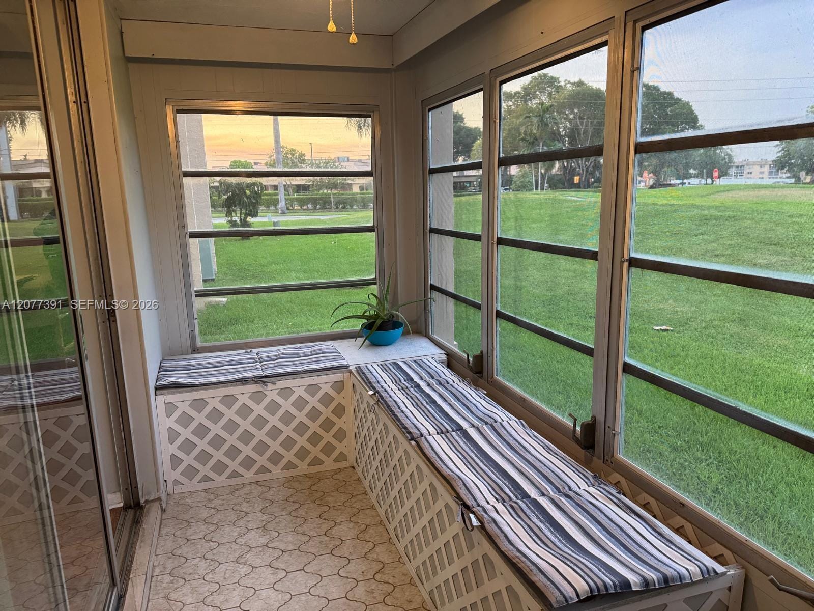 9320 Sunrise Lakes Boulevard 104, Sunrise, FL 33322 photo 13