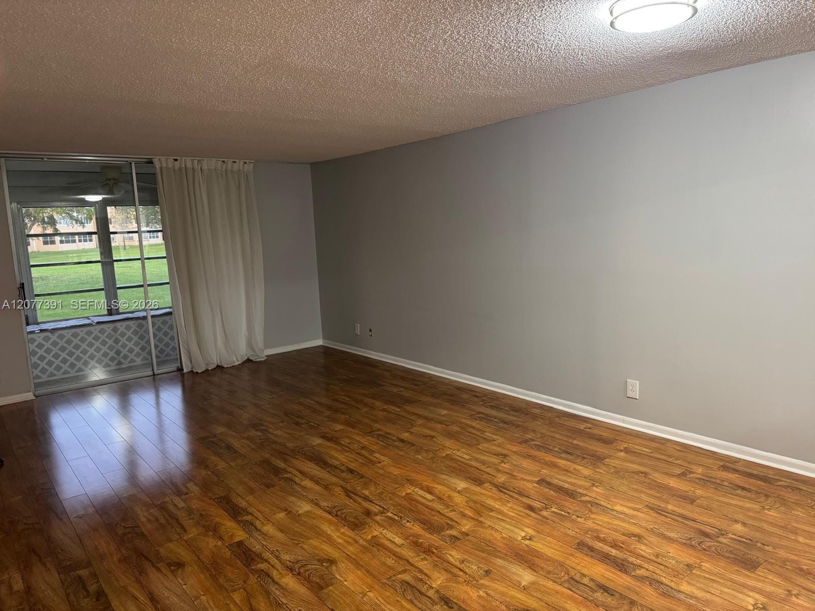 9320 Sunrise Lakes Boulevard 104, Sunrise, FL 33322 photo 14