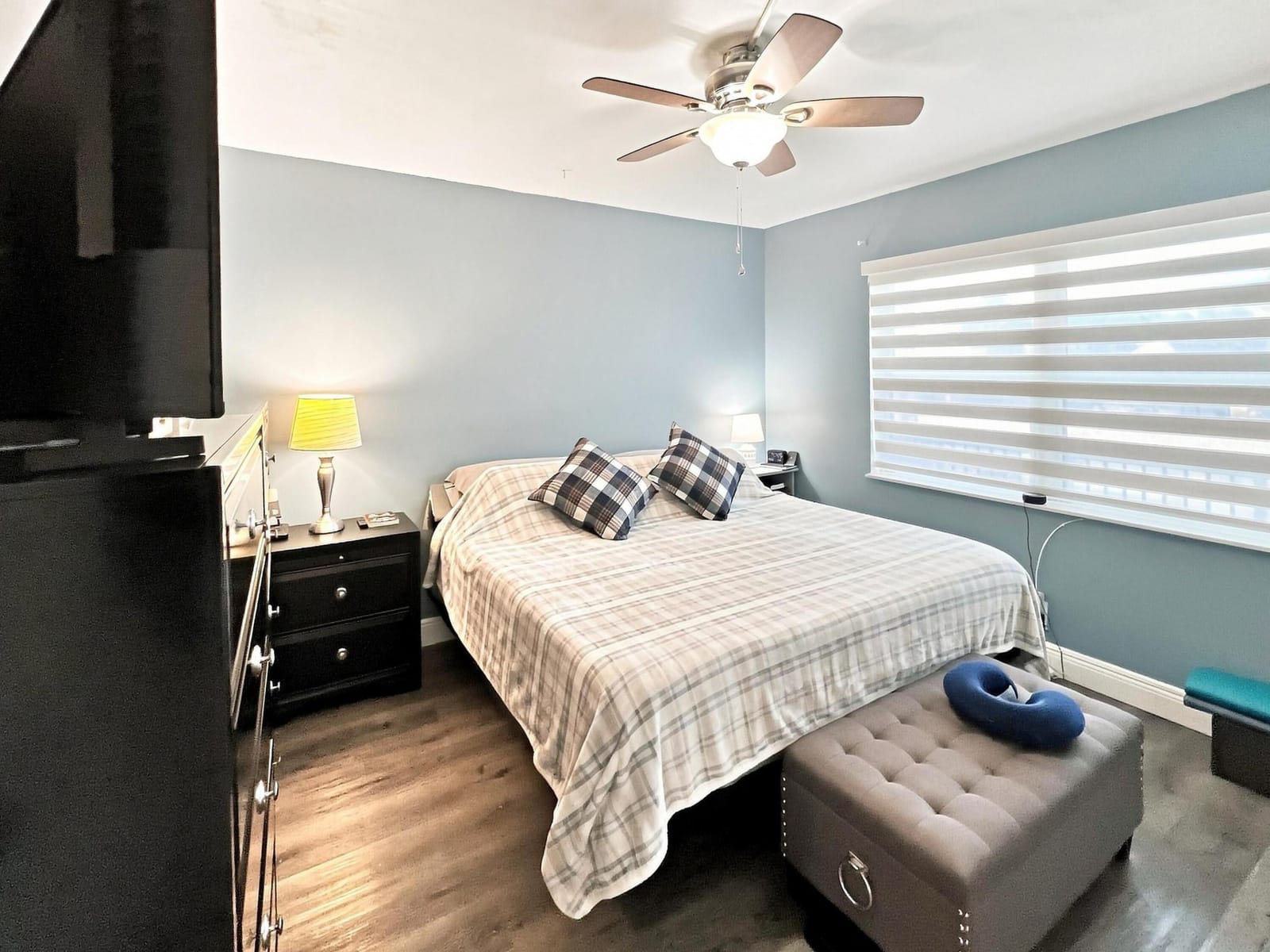 6575 W Oakland Park Boulevard 101 — photo 4