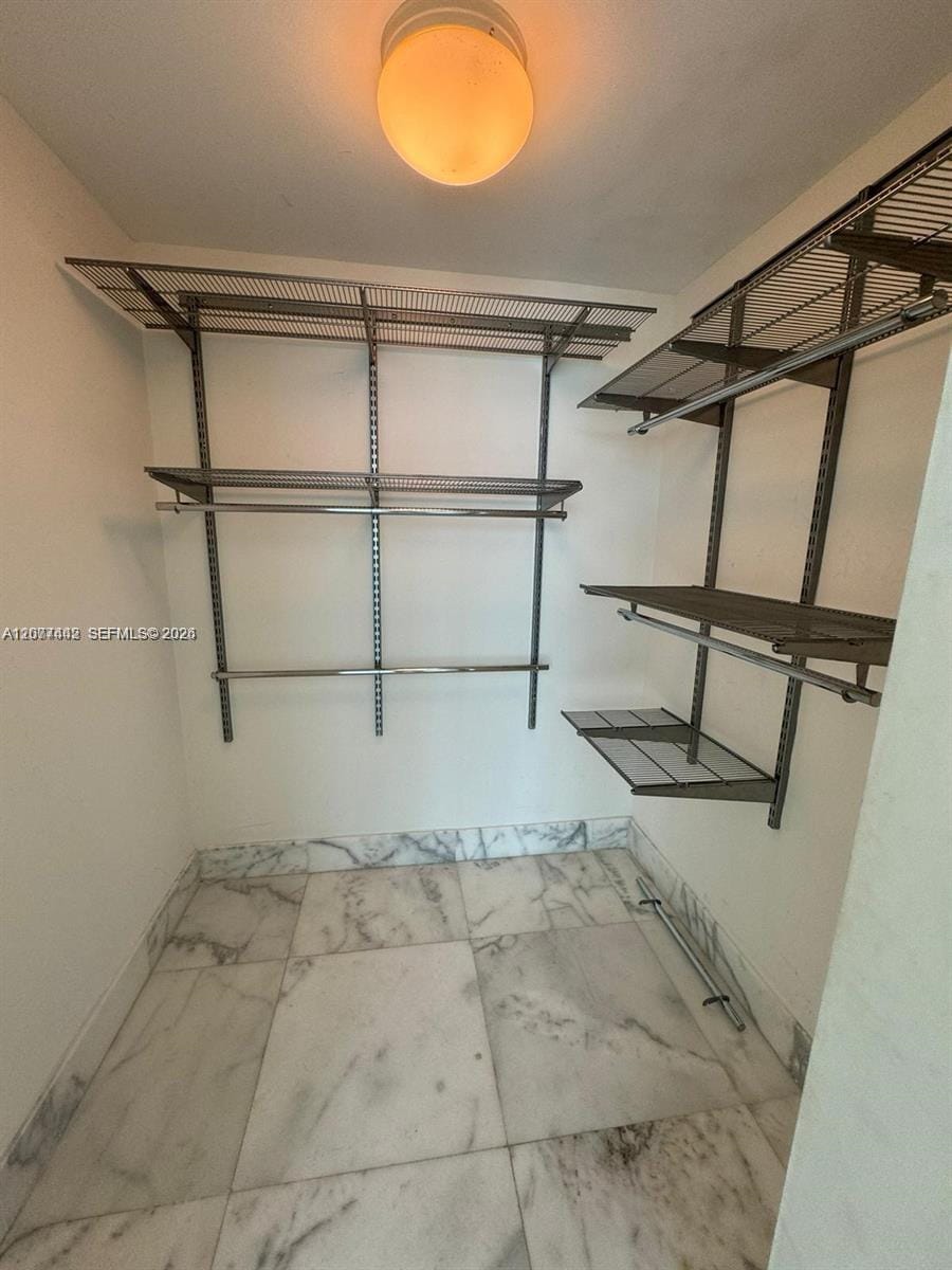 1331 Brickell Bay Drive 1704 — photo 3
