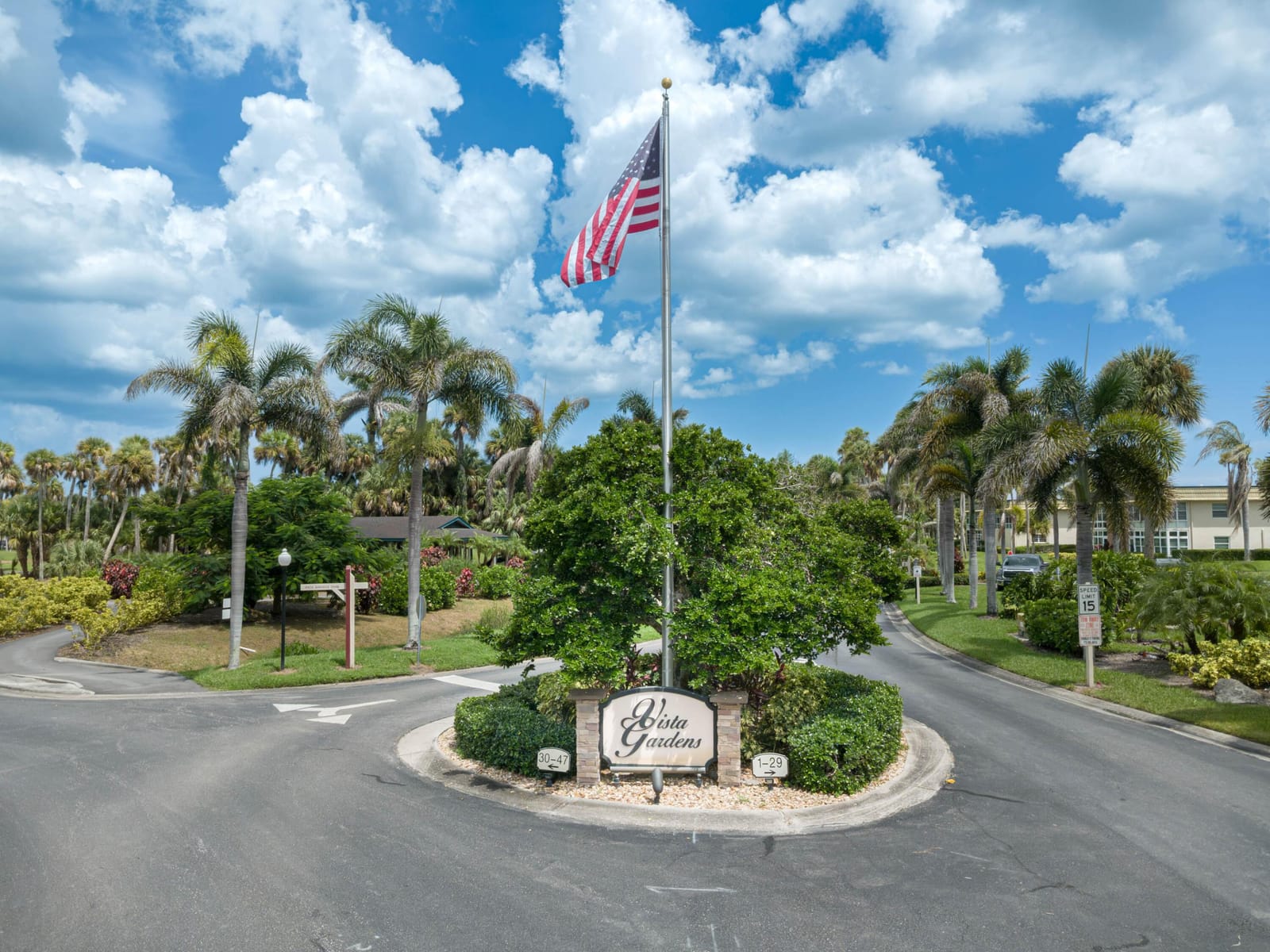 36 VISTA GARDENS Trail 103, Vero Beach, FL 32962