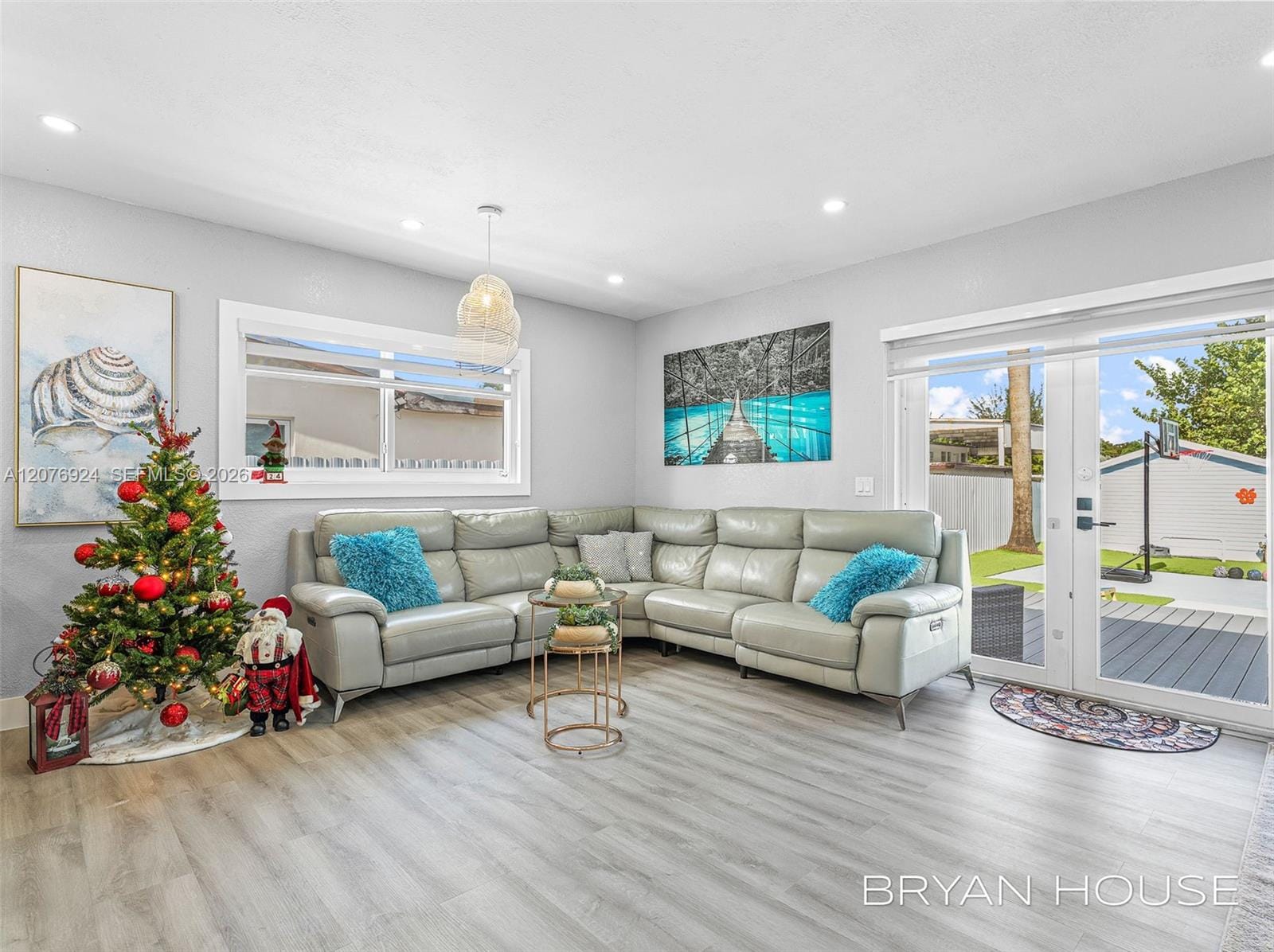 3341 NW 20th Street — photo 3