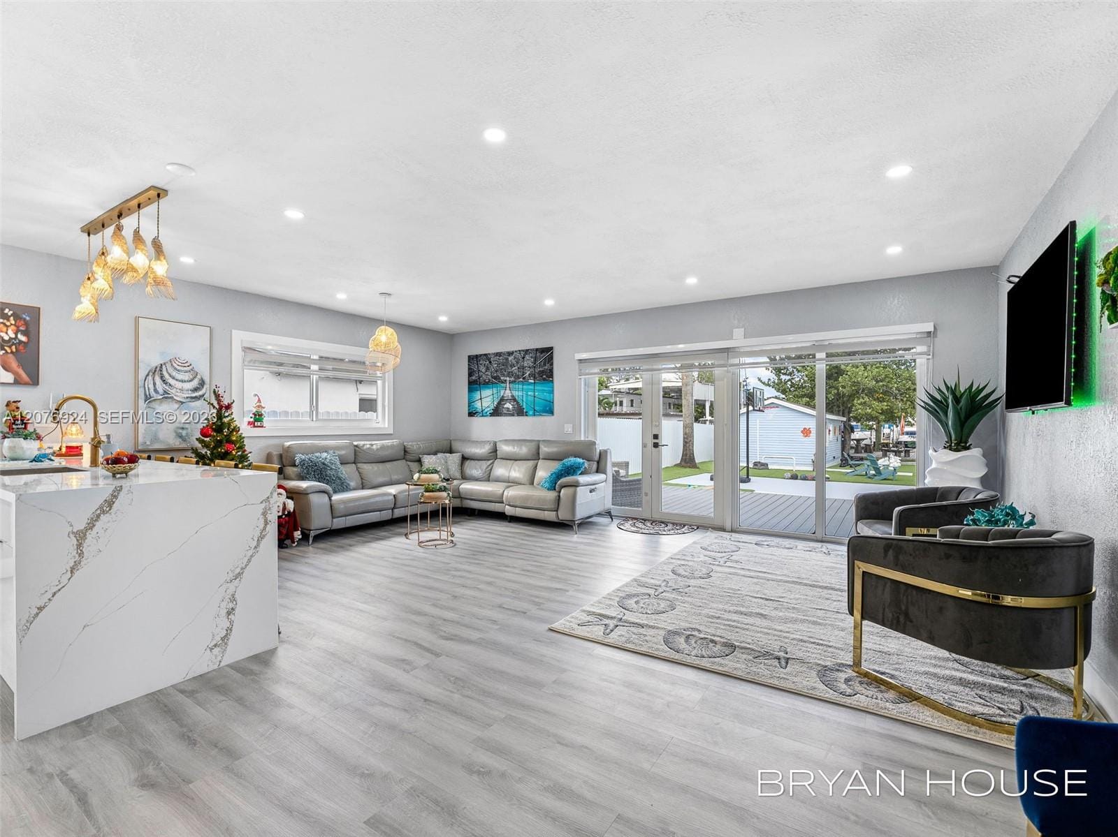 3341 NW 20th Street — photo 8