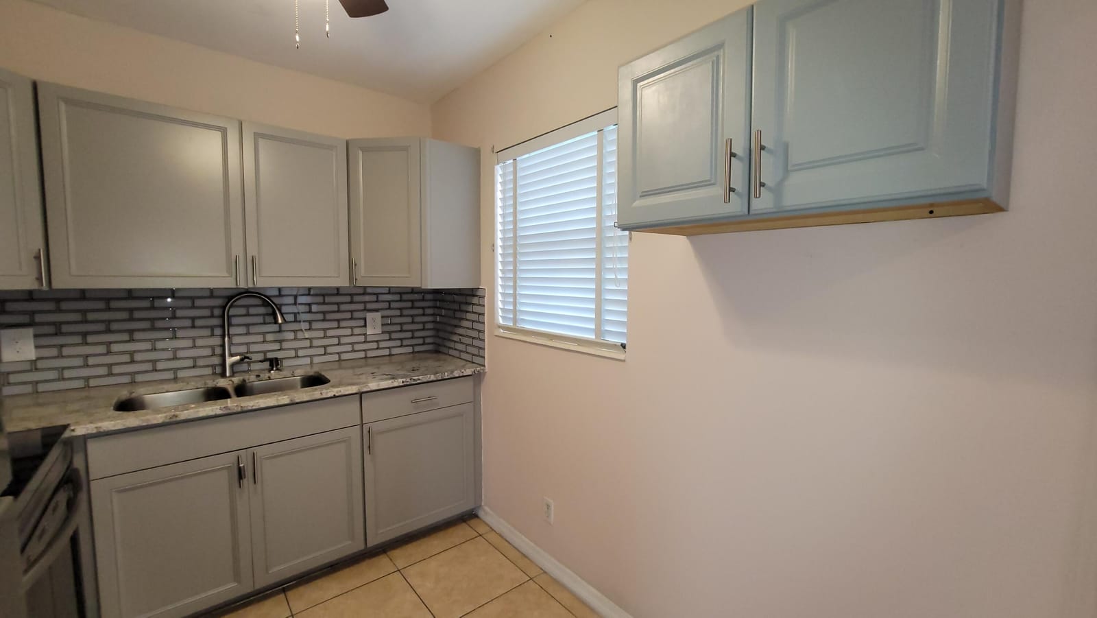 208 EASTHAMPTON I — photo 3