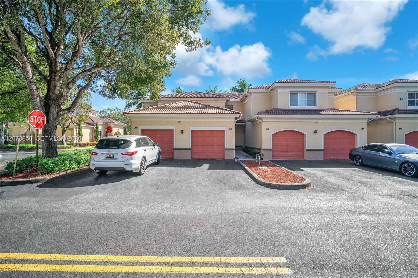 2532 Centergate Drive 201 — photo 3