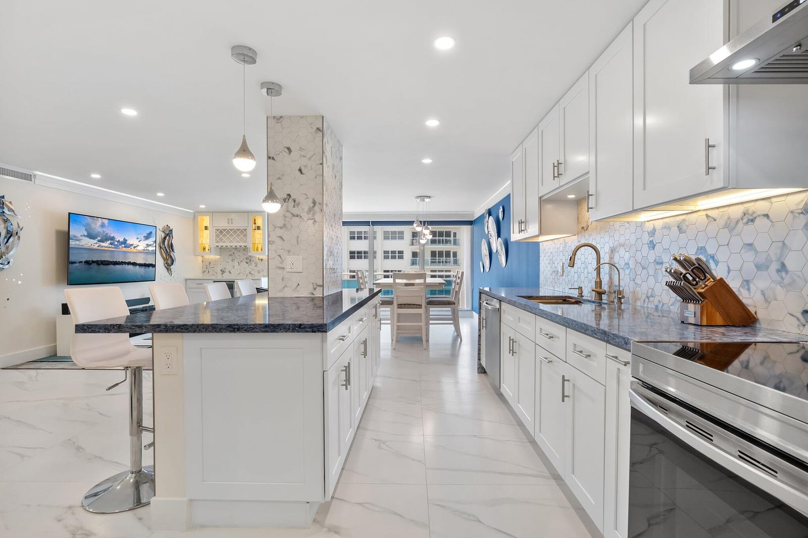 3430 GALT OCEAN Drive 808 — photo 11