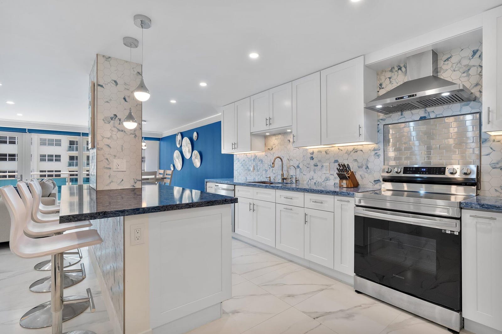 3430 GALT OCEAN Drive 808 — photo 7