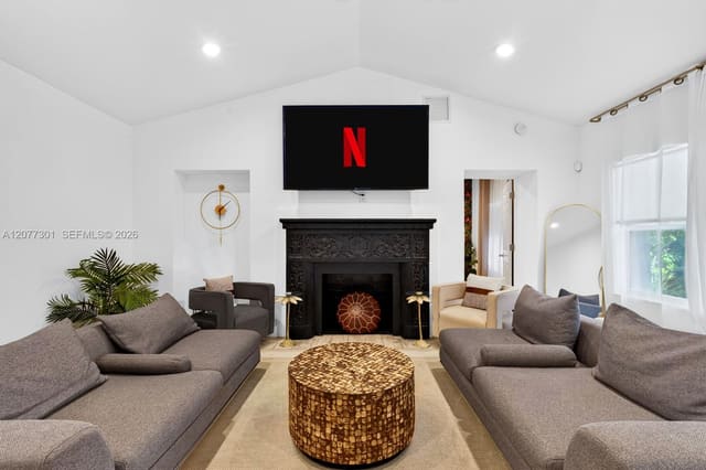 232 NW 59th Street 232, College Park Addn, Miami, FL