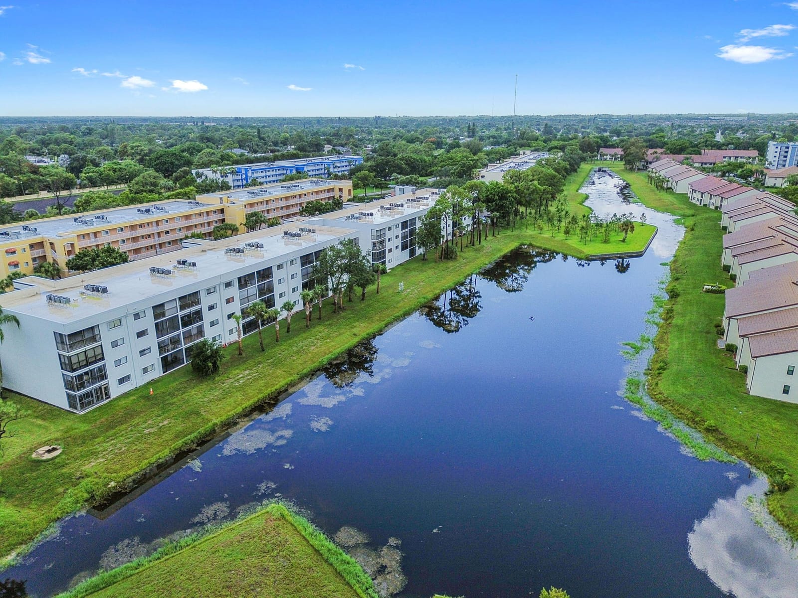 4725 LUCERNE LAKES Boulevard E 202, Lake Worth, FL 33467 photo 19