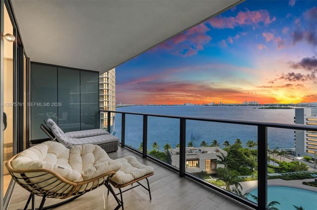 650 NE 32nd Street 1203, Paraiso Bay, Miami, FL