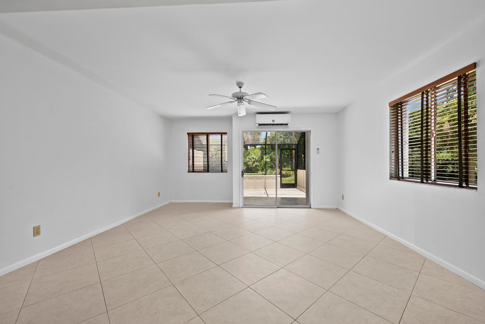 6151 Riverwalk Lane Unit 8 — photo 8