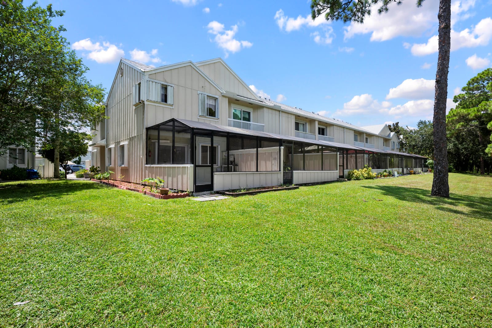 6151 Riverwalk Lane Unit 8, Jupiter, FL 33458