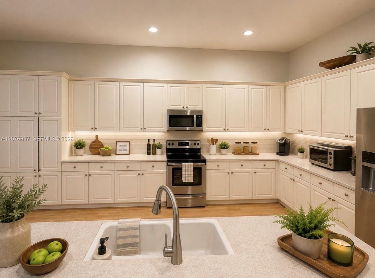 1213 Skylark Drive 0 — photo 5