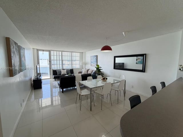 3725 S Ocean Drive 1517, Hollywood, FL 33019