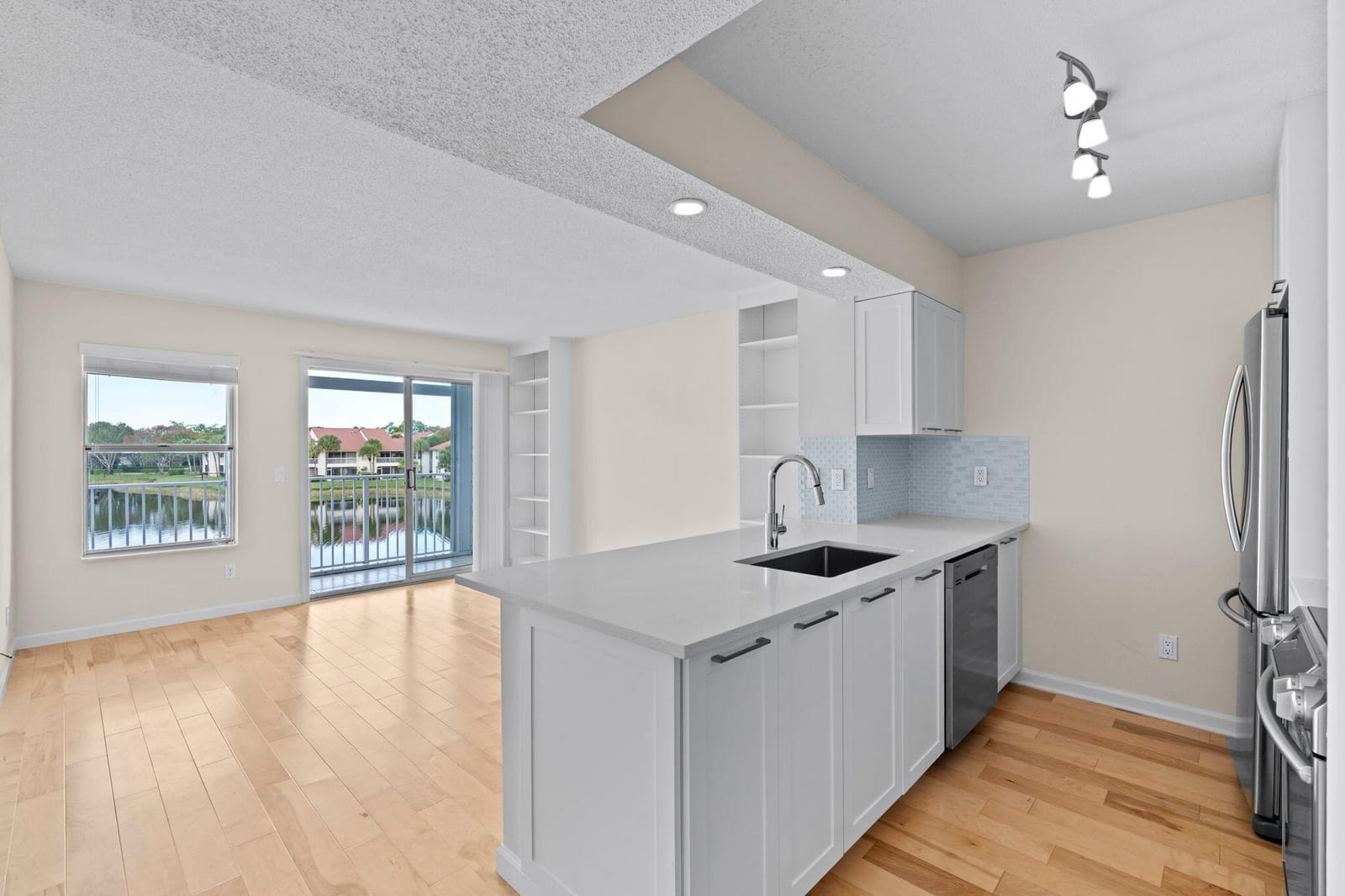 286 Cypress Point Drive — photo 6