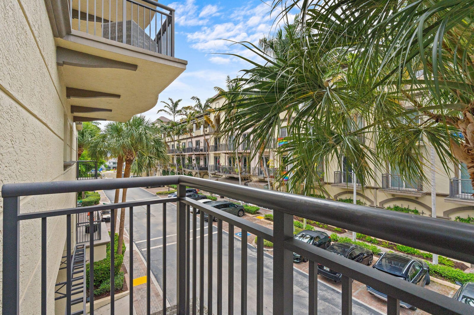 2617 NE 14th Avenue 109, Wilton Manors, FL 33334 photo 16