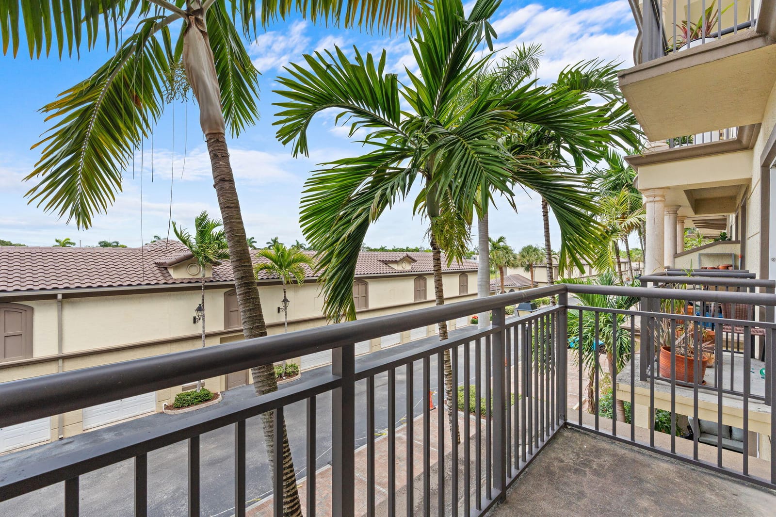 2617 NE 14th Avenue 109, Wilton Manors, FL 33334 photo 25