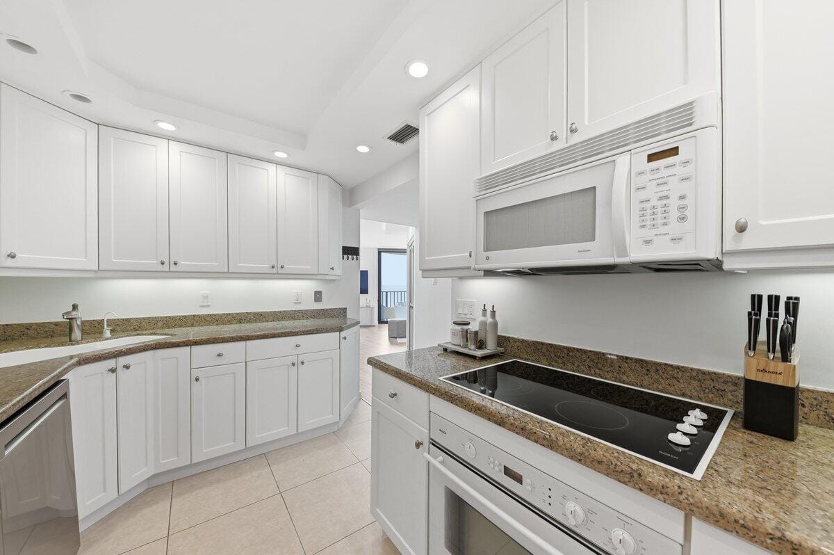 5420 N Ocean Drive — photo 5
