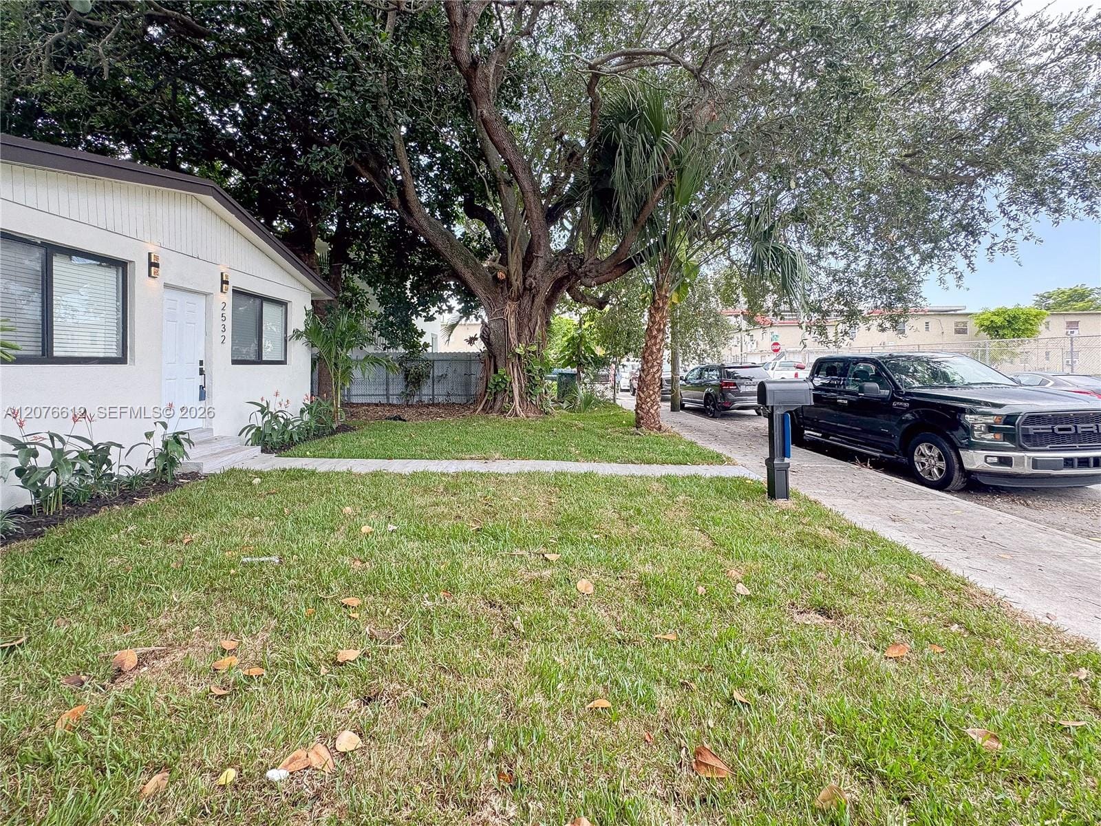 2534 NW 51st Terrace — photo 2