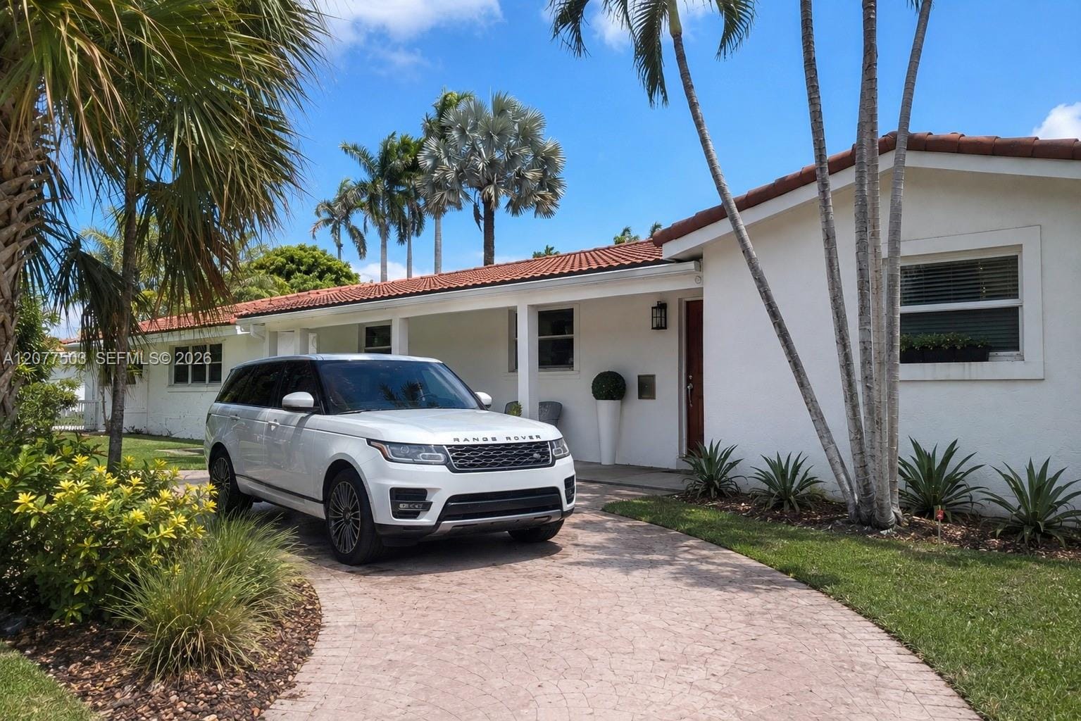909 N 13th Court, Hollywood, FL 33019