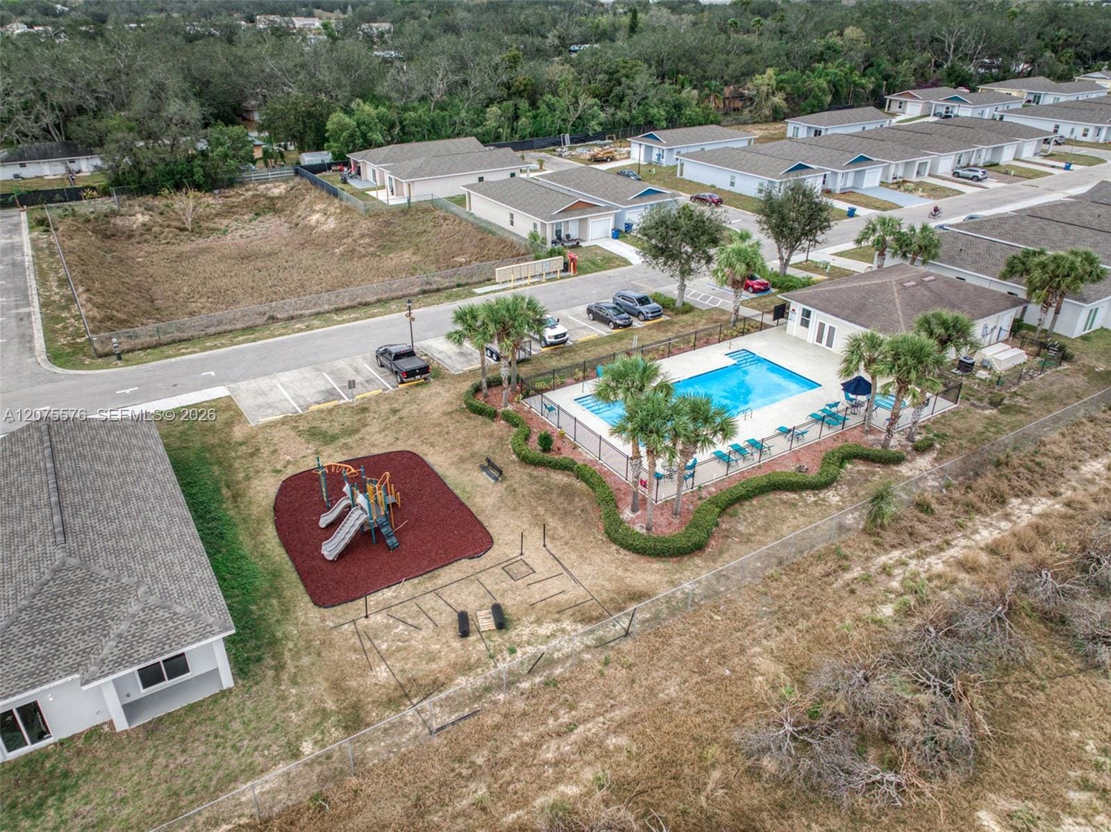 1481 Las Villas Boulevard — photo 4