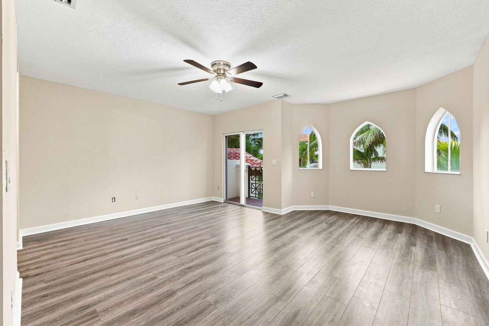 1803 Coastal Bay Boulevard — photo 9