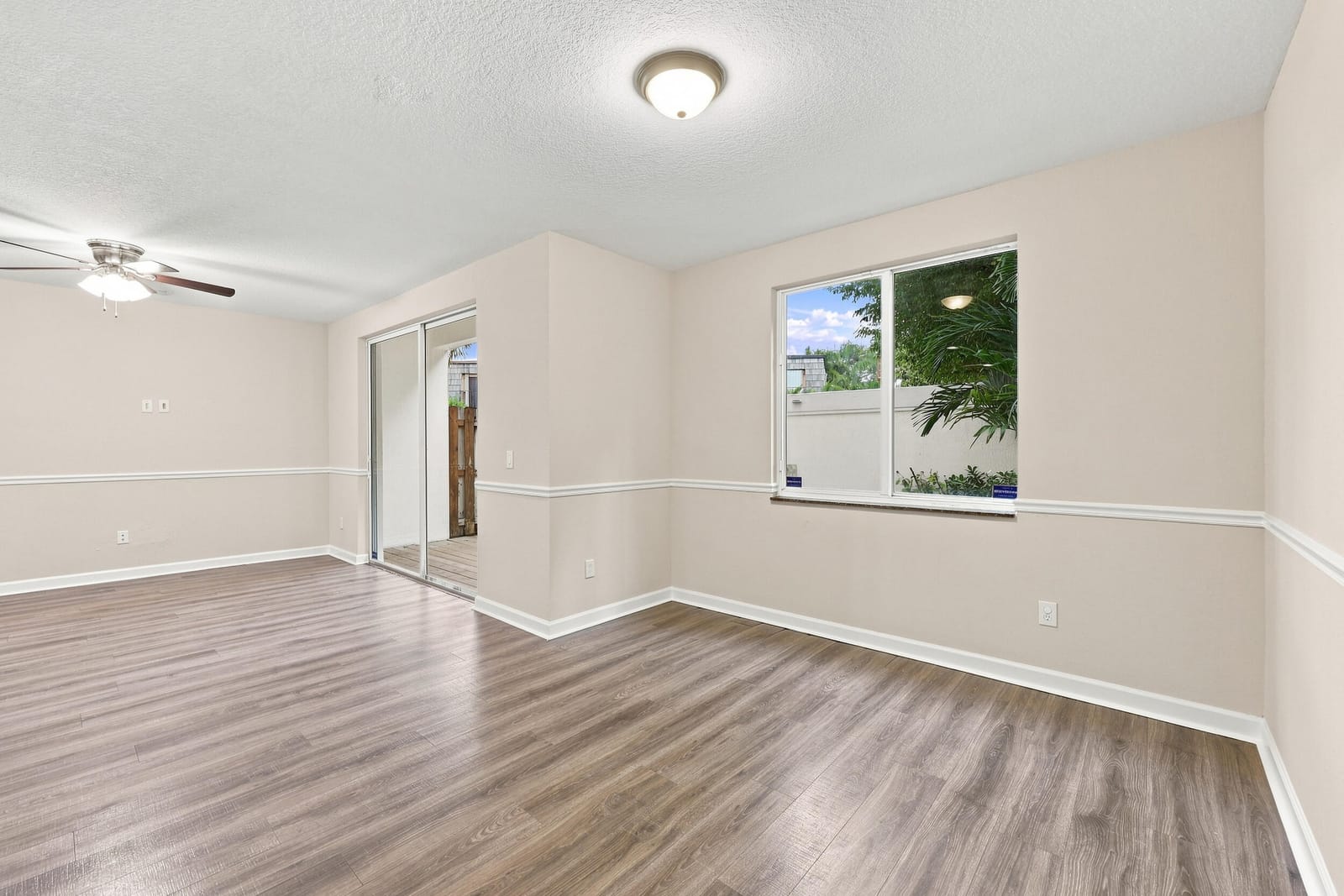 1803 Coastal Bay Boulevard — photo 4