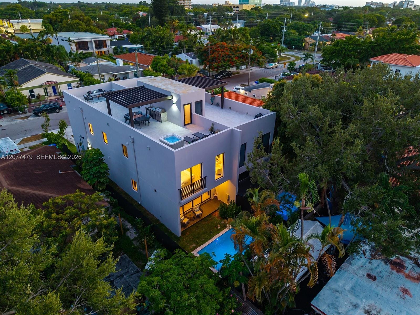 1433 SW 20th Street, Miami, FL 33145 photo 4