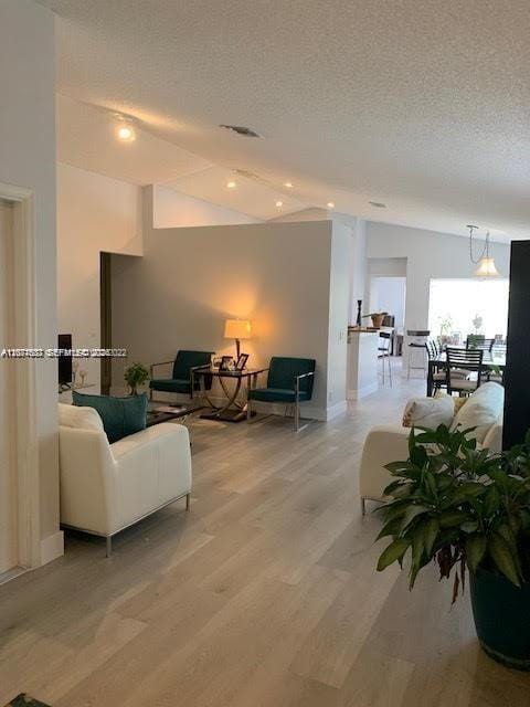 1477 Majesty Terrace — photo 3