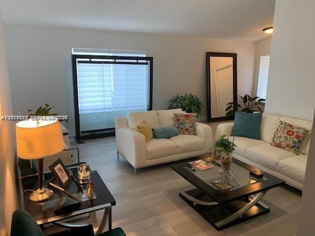 1477 Majesty Terrace, Weston, FL 33327