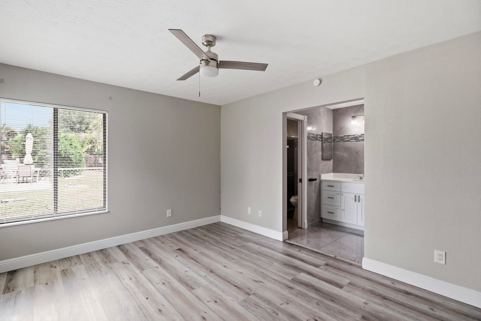 4057 SW Haycroft Street — photo 11