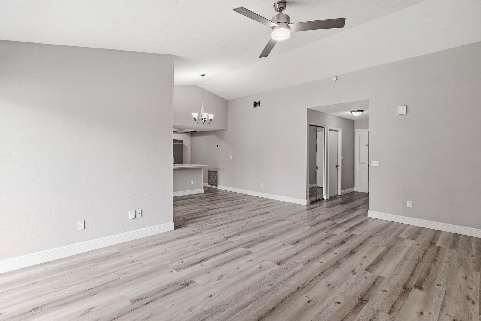 4057 SW Haycroft Street — photo 5