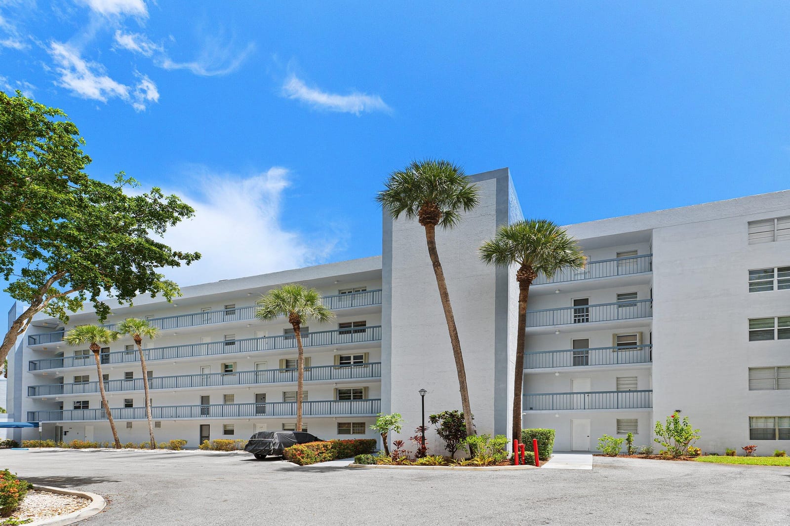 6400 NW 2ND Avenue 321, Boca Raton, FL 33487