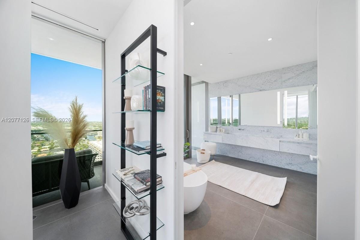 2000 S Ocean Drive 31B — photo 12