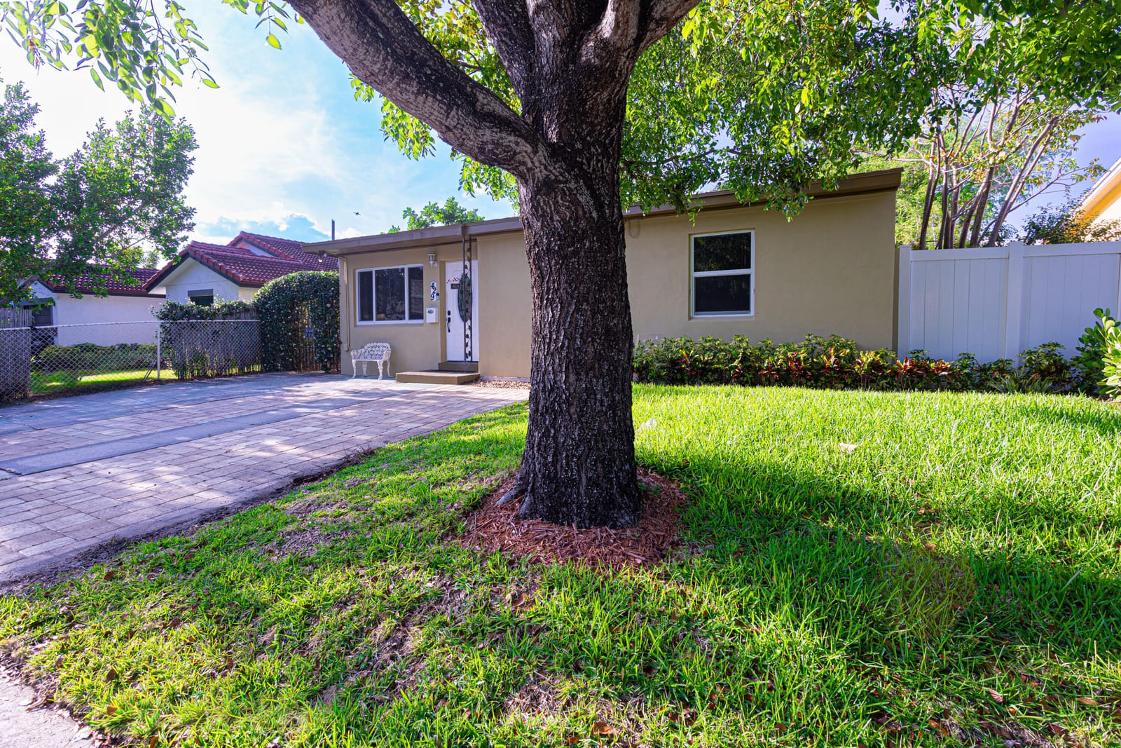 429 SUMMA Street — photo 8