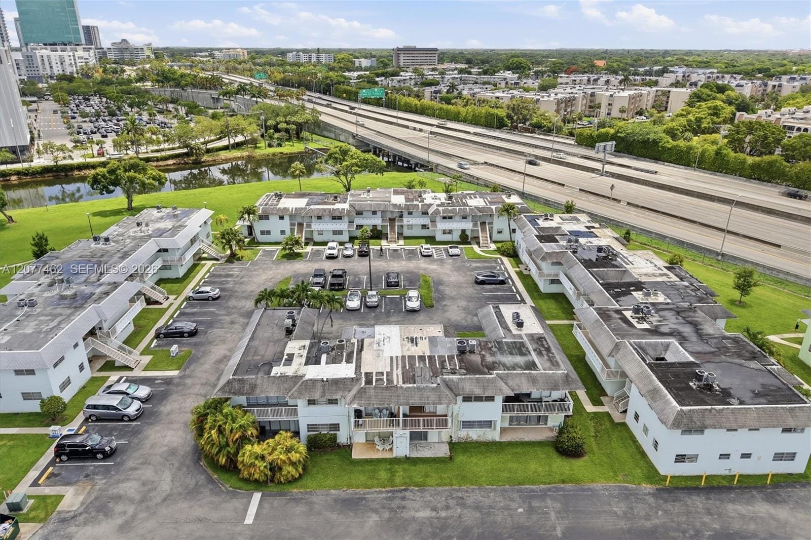 7680 SW 82nd Street H121, Miami, FL 33143 photo 25